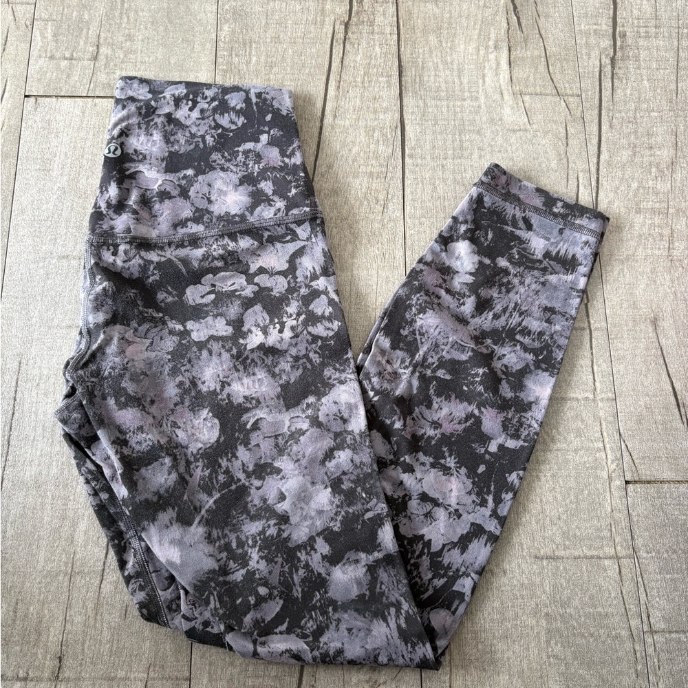 Lululemon Rare Floral Illusion Ice Gray Align Leggings